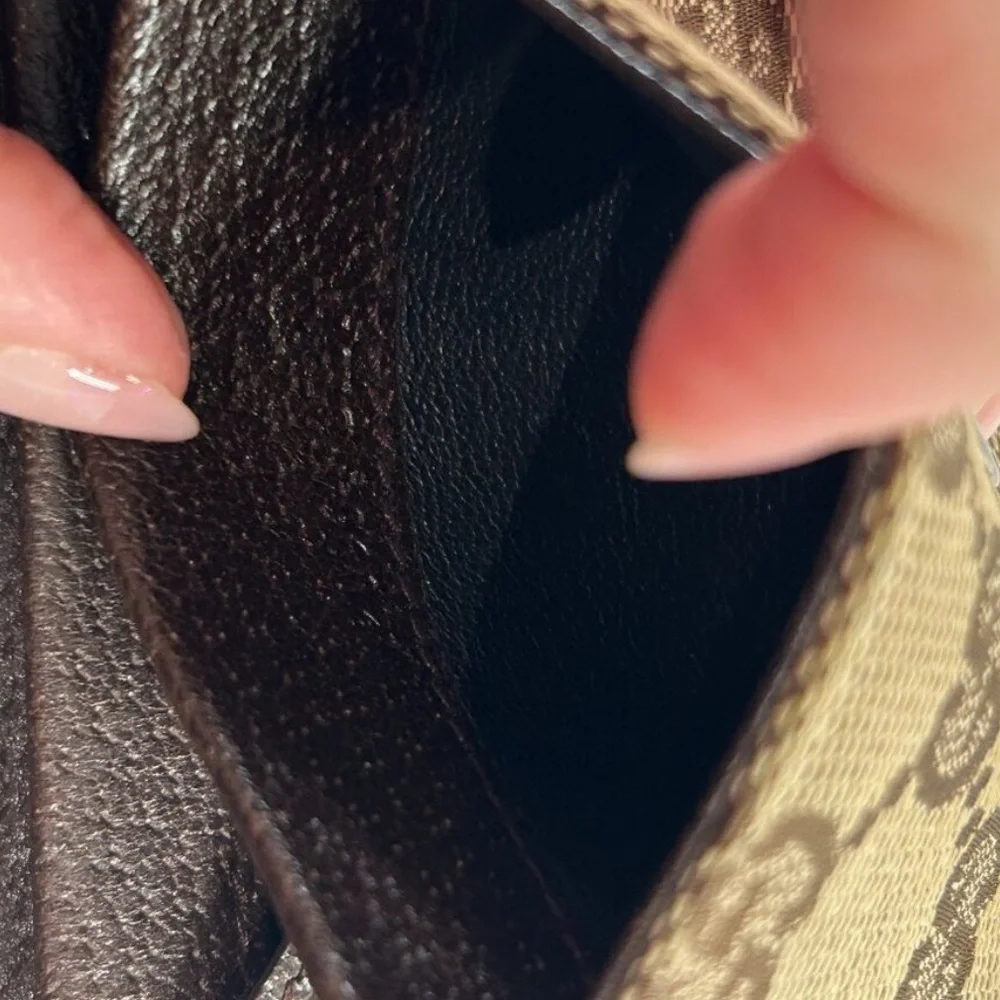 Gucci Brown GG Canvas Coin Case - Picture 11 of 13